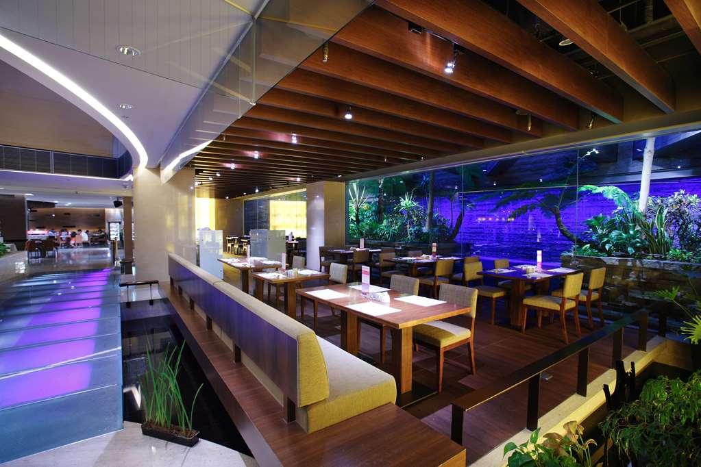 Windsor Hotel Taichung Ristorante foto The interior of the restaurant