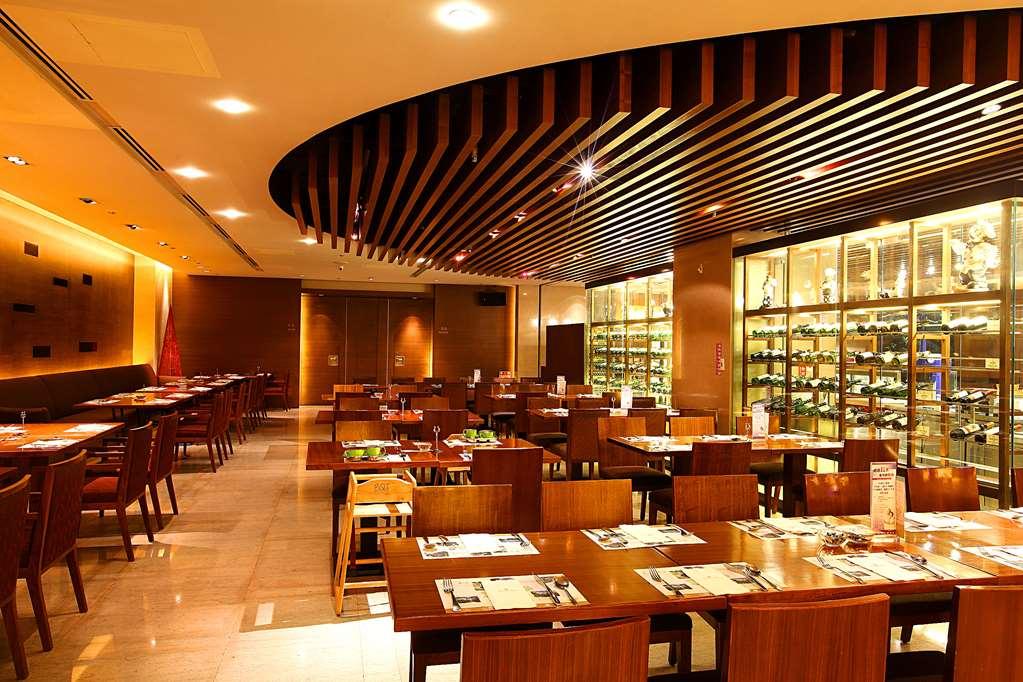 Windsor Hotel Taichung Ristorante foto The interior of the restaurant