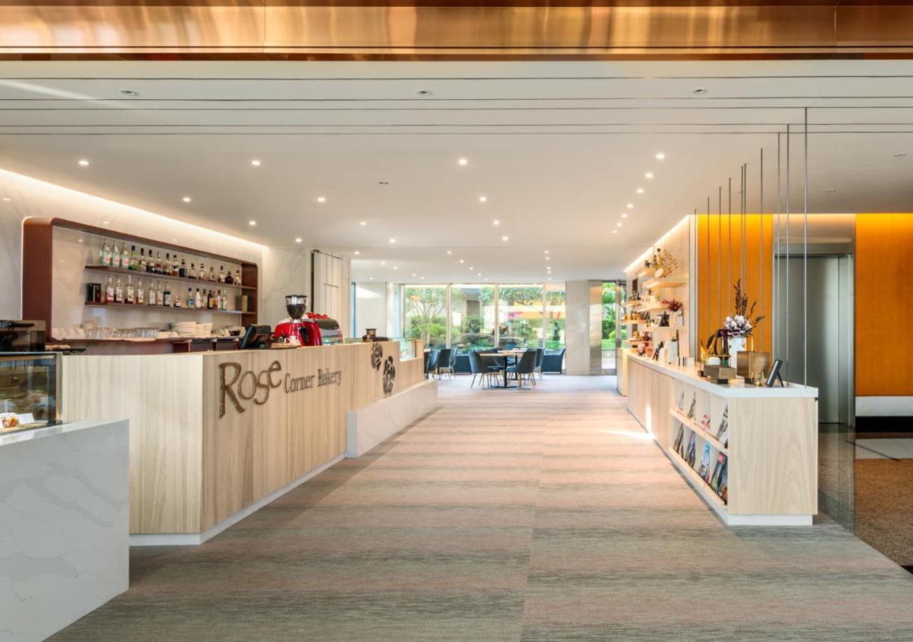 Windsor Hotel Taichung Esterno foto Rose Lounge at Zurich Airport