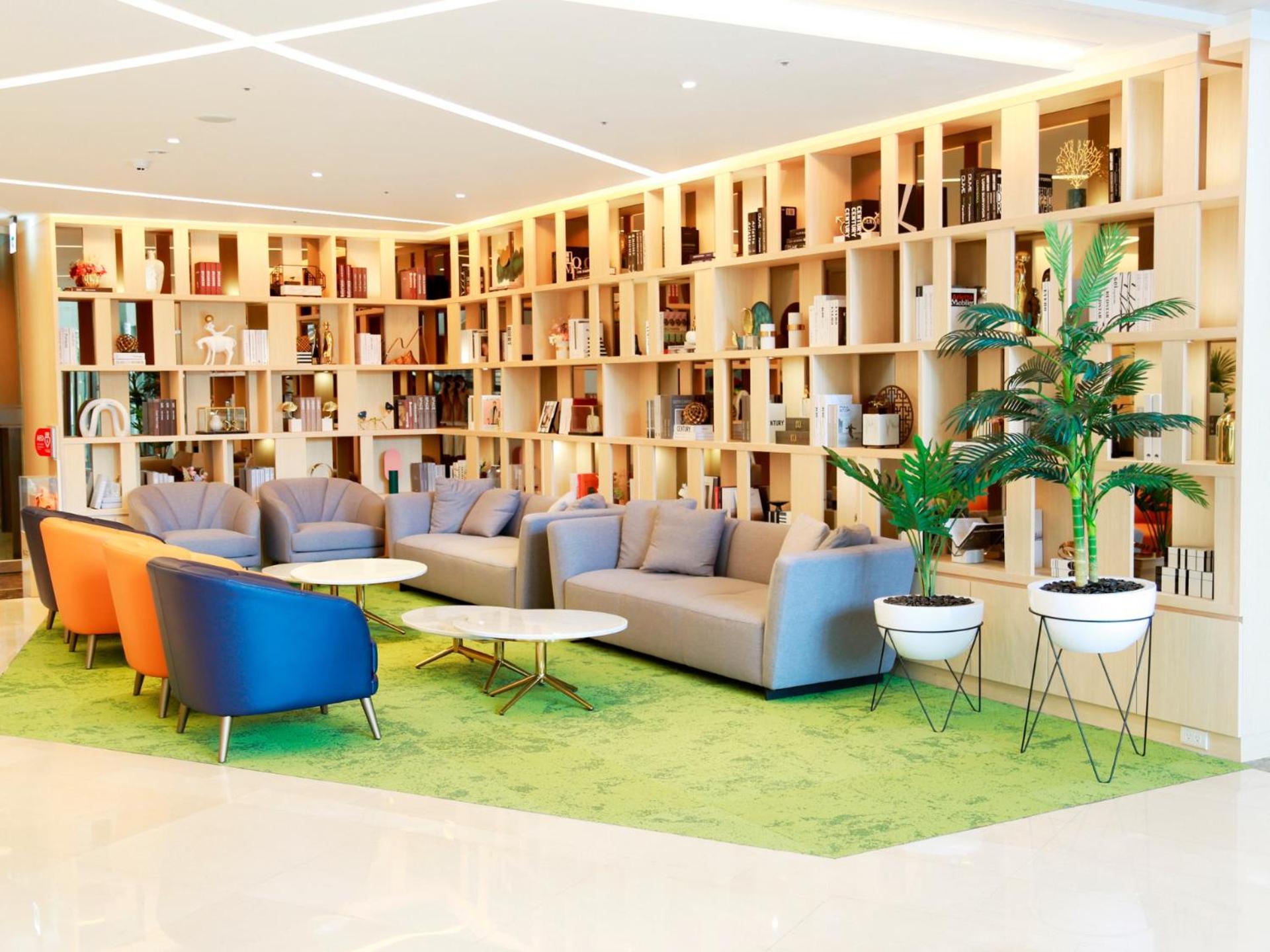 Windsor Hotel Taichung Esterno foto Library