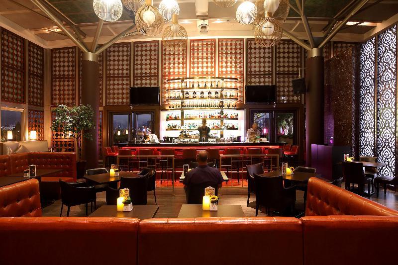 Windsor Hotel Taichung Esterno foto The bar at the Mandarin Oriental, Bangkok